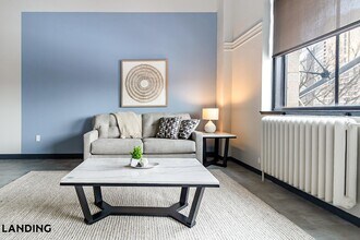 55 Elm St, Unit 410 in Hartford, CT - Building Photo - Building Photo