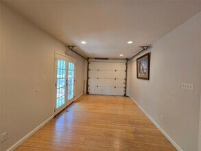 4516 Russell Dr in Austin, TX - Building Photo - Building Photo