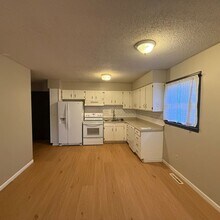 2804 E Madison St in Springfield, MO - Building Photo - Building Photo