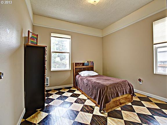 6832 SE 84th Ave in Portland, OR - Building Photo - Building Photo