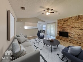 717 Timberoaks Dr in Azle, TX - Building Photo - Building Photo