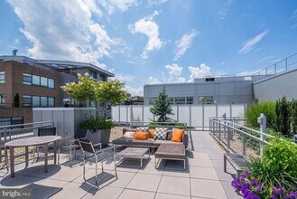 1401 Church St NW in Washington, DC - Building Photo - Building Photo