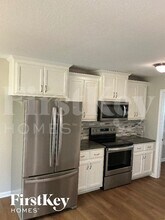 1213 Gentry Dr in Clarksville, TN - Building Photo - Building Photo