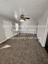 203 S Lakeview Dr in Clearfield, UT - Building Photo - Building Photo