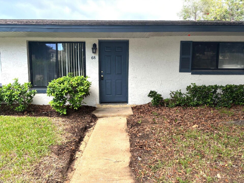 605 Northlake Blvd in Altamonte Springs, FL - Building Photo