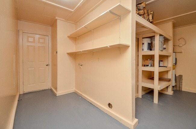 property at 522 Whippoorwill Dr