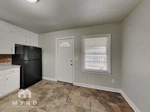 1329 5 Mile Rd in Birmingham, AL - Building Photo - Building Photo