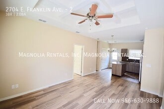 2704 E Franklin Ave, Unit 2 in Alton, TX - Building Photo - Building Photo