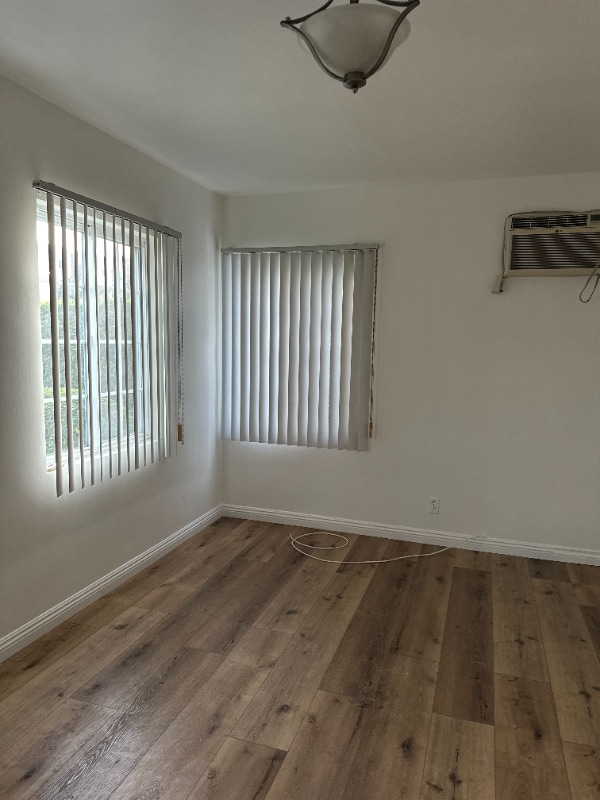 1828 N Kingsley Dr in Los Angeles, CA - Building Photo - Building Photo