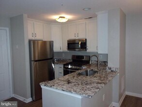 11844 Breton Ct in Reston, VA - Building Photo - Building Photo