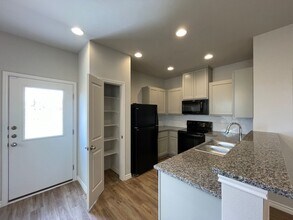 117 Peruna Dr in Marble Falls, TX - Building Photo - Building Photo