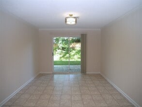 1232 Winifred Dr in Tallahassee, FL - Building Photo - Building Photo