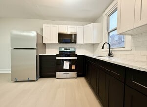 7116 Seaford Ave in Upper Darby Township, PA - Building Photo - Building Photo