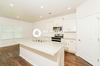 282 Chelsea Park Rd in Chelsea, AL - Building Photo - Building Photo