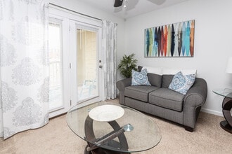 The Champion at Bluegrass Apartments in Lexington, KY - Building Photo - Interior Photo