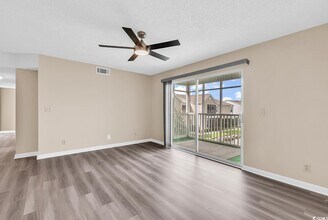 8796 Chandler Dr in Surfside Beach, SC - Building Photo - Building Photo