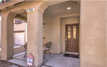 7333 Camden Pine Ave in Las Vegas, NV - Building Photo - Building Photo
