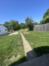 129 S Zane Ave in Lancaster, OH - Building Photo - Building Photo
