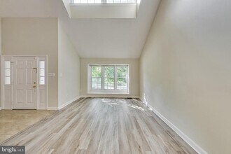 12004 Montrose Village Terrace in Rockville, MD - Building Photo - Building Photo