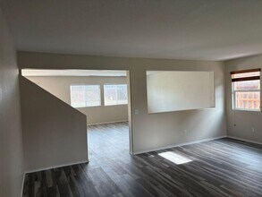 28700 Lavatera Ave in Murrieta, CA - Building Photo - Building Photo