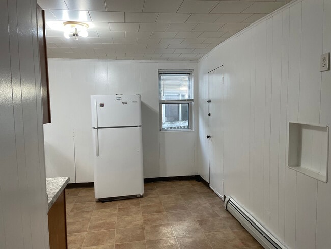 12 Boston St, Unit 3 in Boston, MA - Foto de edificio - Building Photo