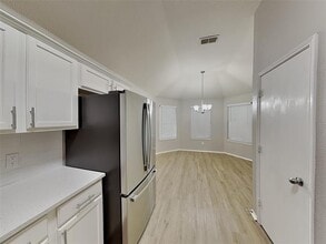 1658 Wildflower Dr in Waxahachie, TX - Building Photo - Building Photo