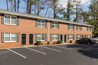 Lilburn School Townhomes in Lilburn, GA - Building Photo - Building Photo