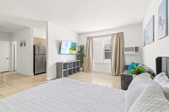 7340 Harding Ave in Miami Beach, FL - Building Photo - Building Photo