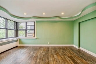 1011 Avenue C in Bayonne, NJ - Building Photo - Building Photo