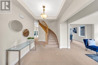 78 Alcorn Dr in Kawartha Lakes, ON - Building Photo - Building Photo