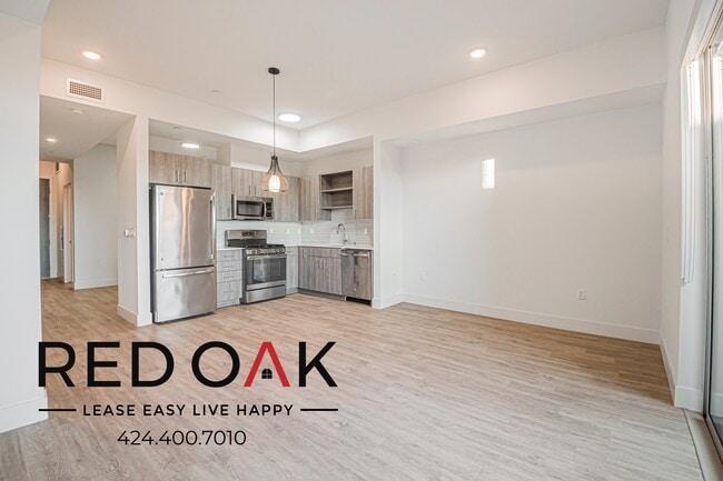 1331 W 7th St, Unit 311 in Los Angeles, CA - Building Photo - Building Photo