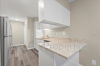 1504 Benjamin Pkwy in Greensboro, NC - Building Photo - Building Photo