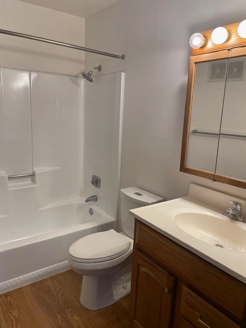 1400-1402 W Jefferson St, Unit 1400 Unit 8 in Washington, IL - Building Photo - Building Photo