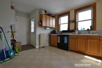 75 Easton St, Unit 3 in Boston, MA - Building Photo - Building Photo