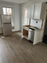 659 E 4th St, Unit 2 in Boston, MA - Building Photo - Building Photo