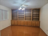 7823 Barberton Dr photo'