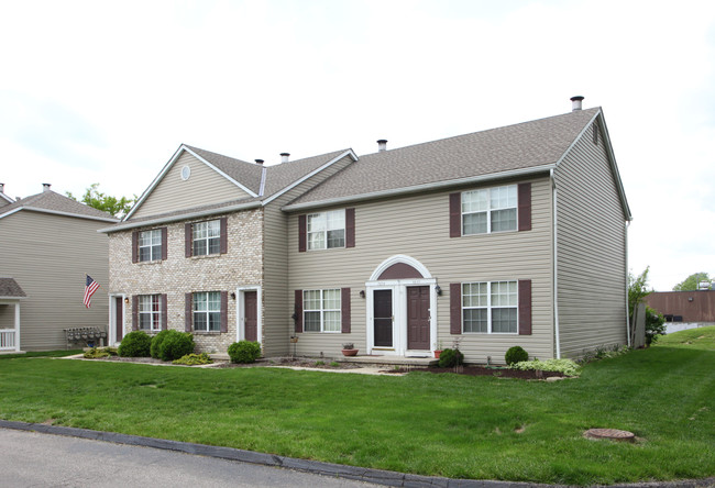 Millcreek Commons Condominiums in Columbus, OH - Building Photo - Building Photo