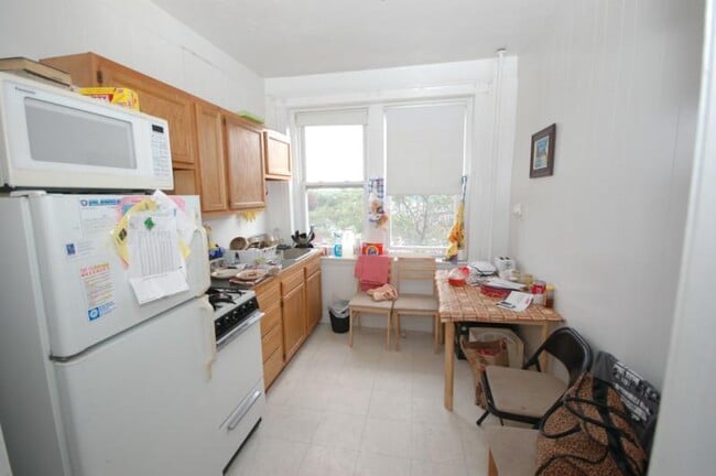 property at 1860 Commonwealth Ave