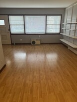 1001 N Harlem Ave, Unit 1001 1c in Oak Park, IL - Building Photo