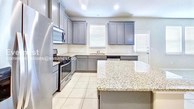 6401 Andes Peak Trail in Austin, TX - Building Photo - Building Photo
