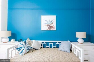 1229 Chestnut St in Philadelphia, PA - Building Photo - Building Photo