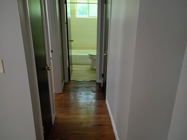 1211 Wessels Ave in Cincinnati, OH - Building Photo - Building Photo