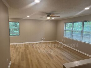408 Woodland Ct NE in Center Point, AL - Building Photo - Building Photo