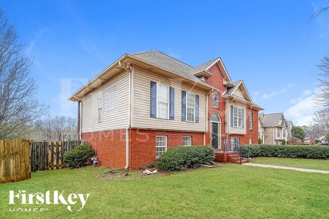 136 Silverstone Ln in Alabaster, AL - Building Photo - Building Photo