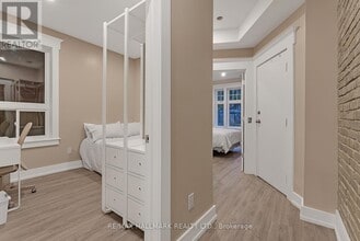 216 Seaton St in Toronto, ON - Building Photo - Building Photo