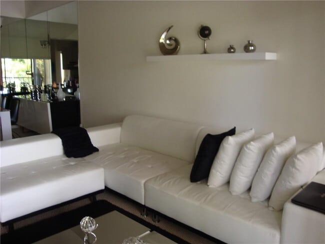 property at 2035 SW 15th St