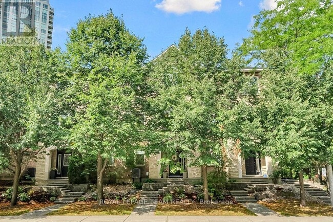 property at 130-130 Lanark Ave