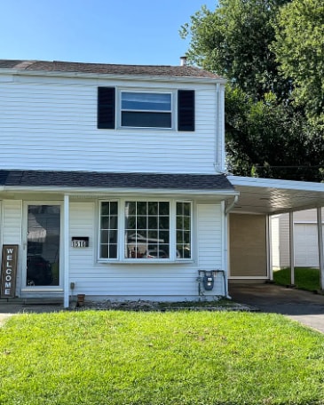 property at 1516 Valley Rd