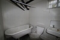 918 St Paul St photo'