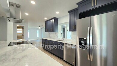 5316 SW 8th Ct in Cape Coral, FL - Building Photo - Building Photo